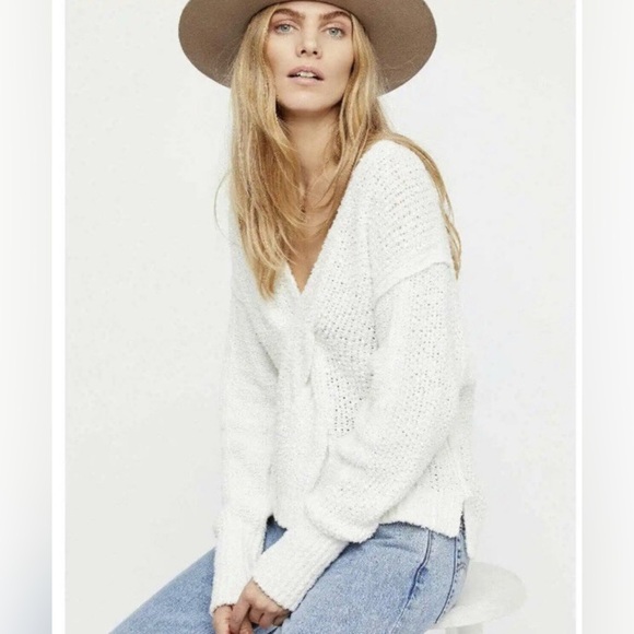 Free People Coco V-neck White Cotton Cable front sweater XS - Picture 5 of 5